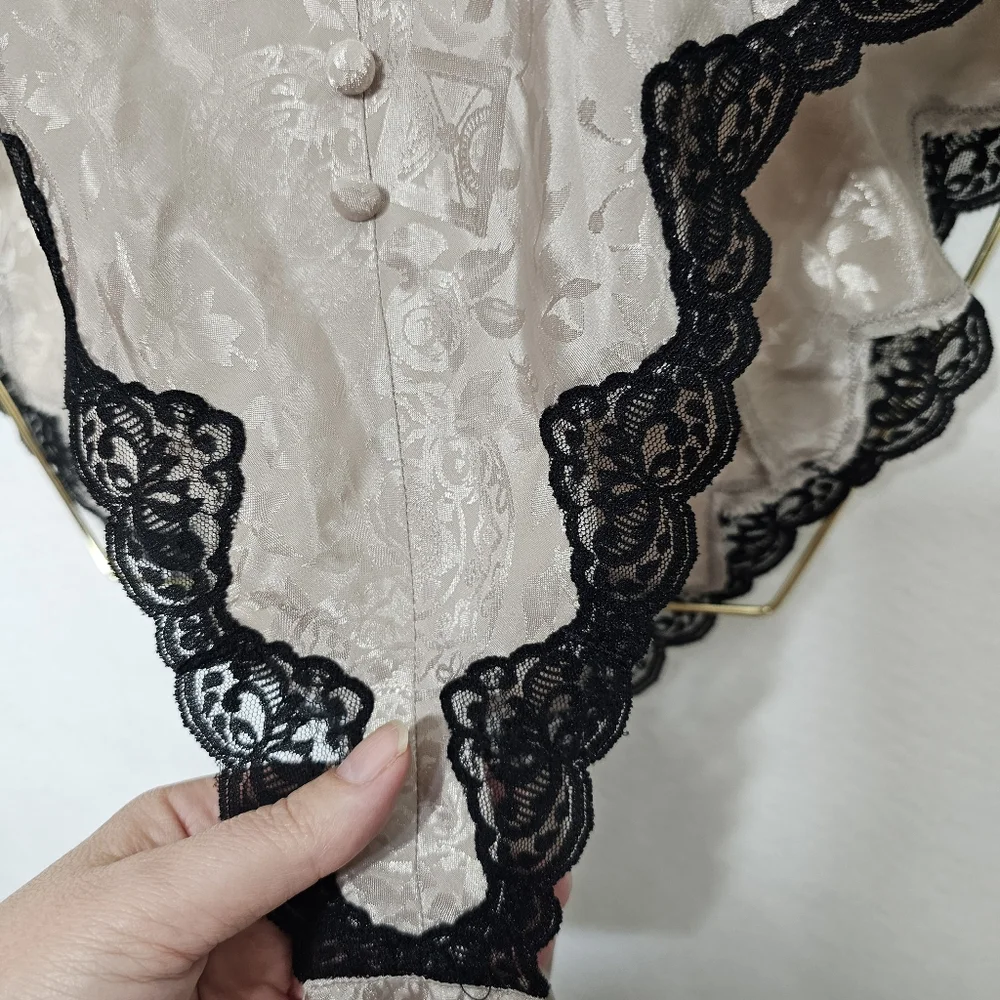 Victoria’s Secret Vintage Gold Label Satin Cream Bodysuit Nightie Large - Picture 6 of 13